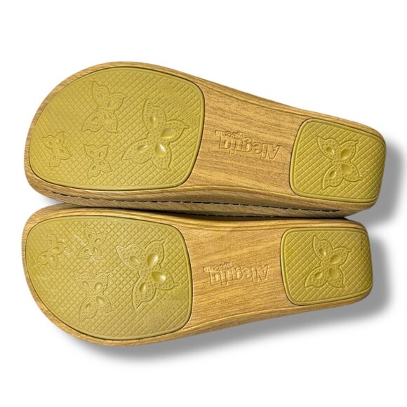 Alegria Classic Free Spirit Clog Embroidered Floral Black Size Size 10.5 -11 W - Picture 10 of 11